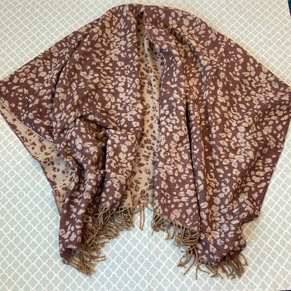 Accessories - Leopard Print Fringe Pashmina Reversible Wrap Poncho